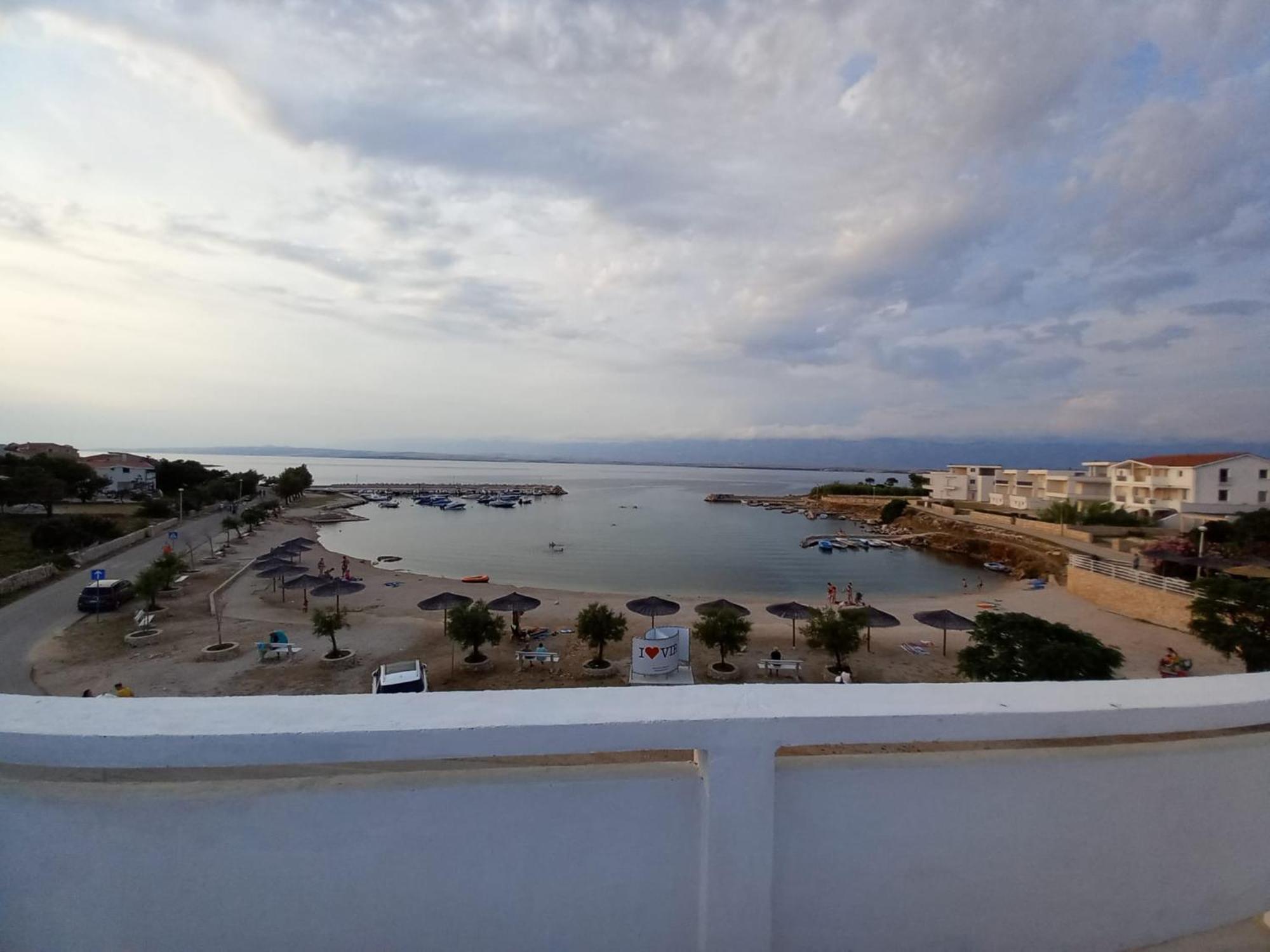 Apartmani Tudek Vir Exterior photo